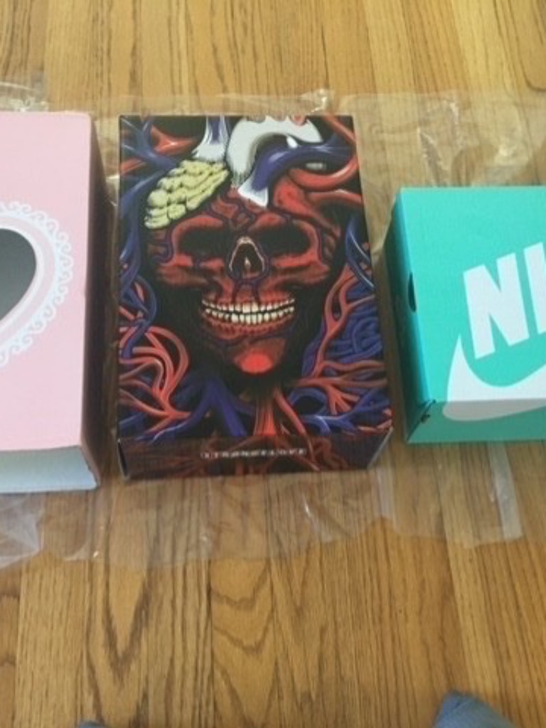 Size 9.5 - Nike Dunk Low Sb X Strangelove Valentines Day Brand New In Box!